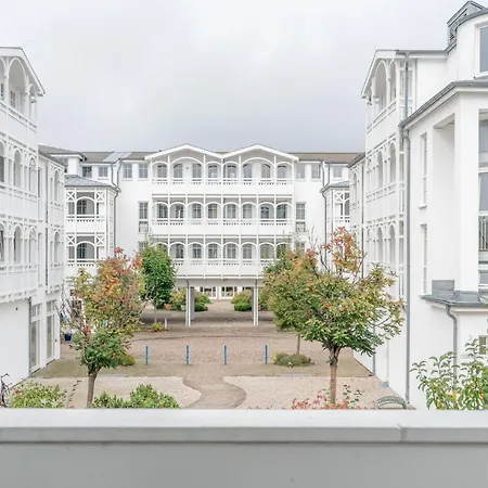 Apartment Perfekt Fuer Zwei Moderne Mit Balkon In Sellin (Rugen)