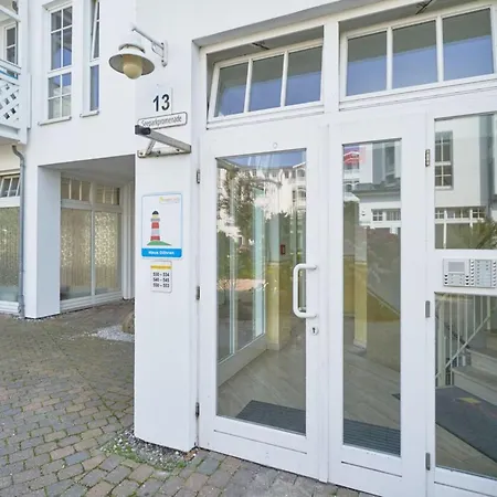 Perfekt Fuer Zwei Moderne Mit Balkon In Sellin (Rugen)