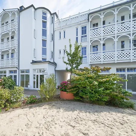 Perfekt Fuer Zwei Moderne Mit Balkon In * Sellin (Rugen)
