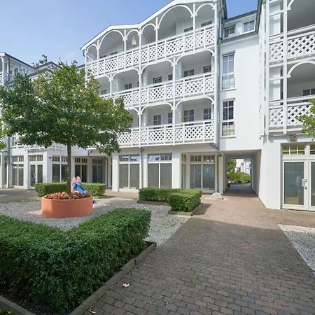 Perfekt Fuer Zwei Moderne Mit Balkon In *